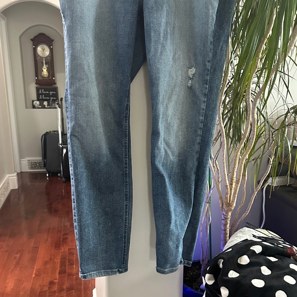 Suki Mid Rise Straight Leg Luxe Stretch Jeans SZ 16W - Picture 3 of 7